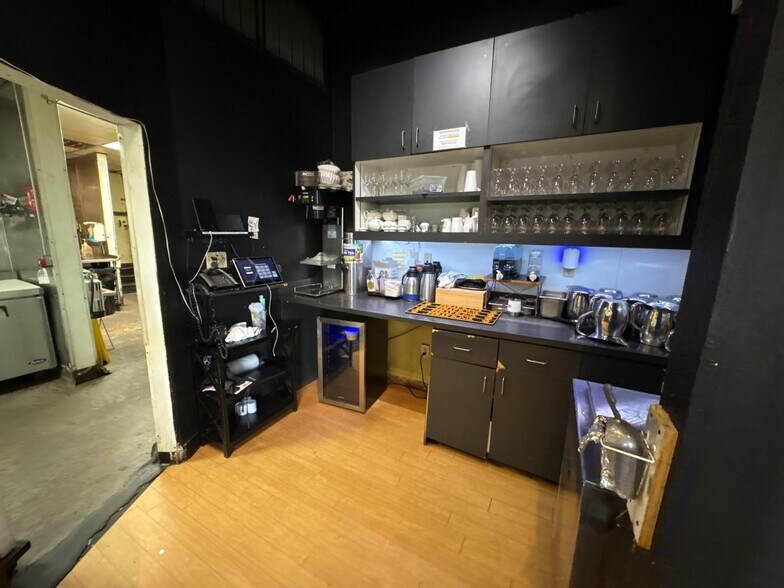 More Photos Of 2601 Kavanaugh Blvd, Little Rock Storefront Retail Office For Lease