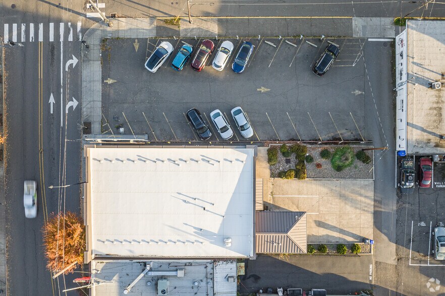 More Photos Of 512-514 7th St, Oregon City Medical For Lease