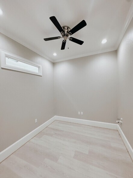 More Photos Of 17820 Mound Rd, Cypress Unknown For Lease