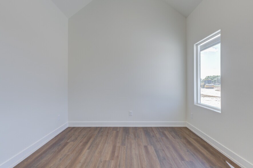 More Photos Of 11419 CR 2220, Lubbock Warehouse For Sale