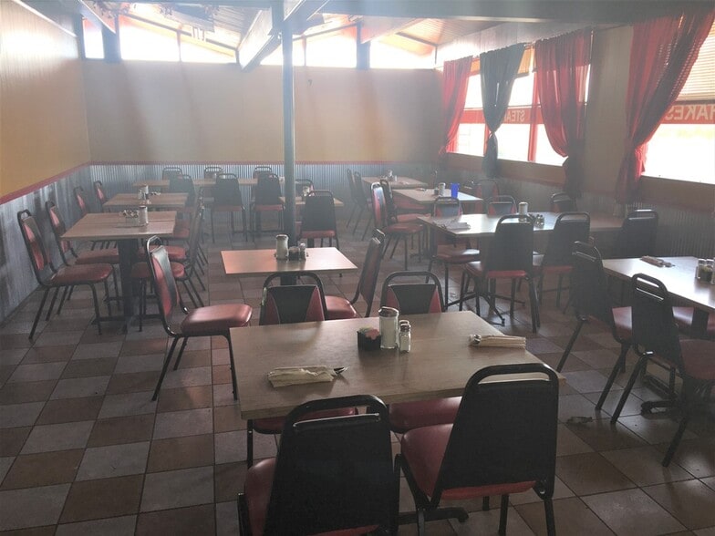 More Photos Of 507 W 2nd St, Shoshoni Restaurant For Sale