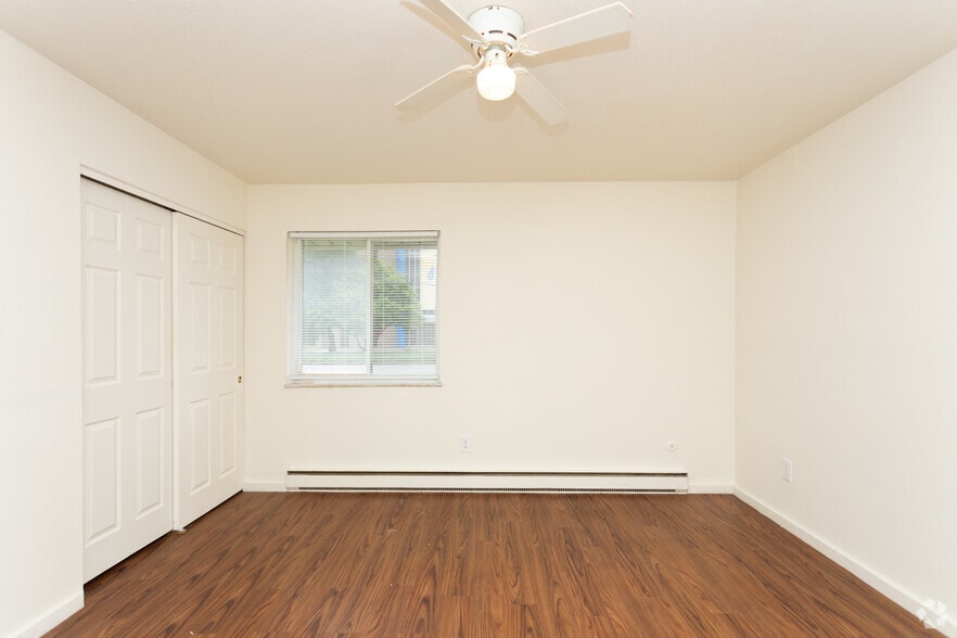 More Photos Of 5311 N Detroit Ave, Toledo Apartments For Sale