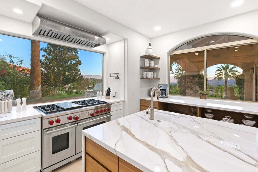 More Photos Of 71555 Jaguar Way, Palm Desert Specialty For Sale