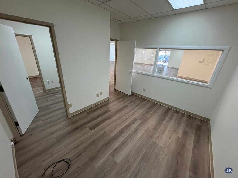 More Photos Of 129 W Hibiscus Blvd, Melbourne Office For Lease