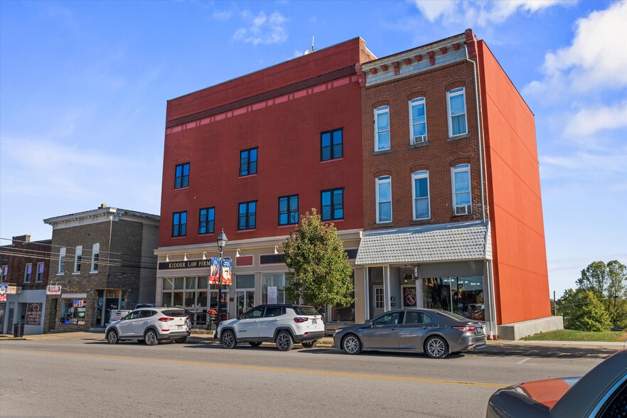 More Photos Of 127-131 W Market St, Cadiz Storefront Retail Residential For Sale