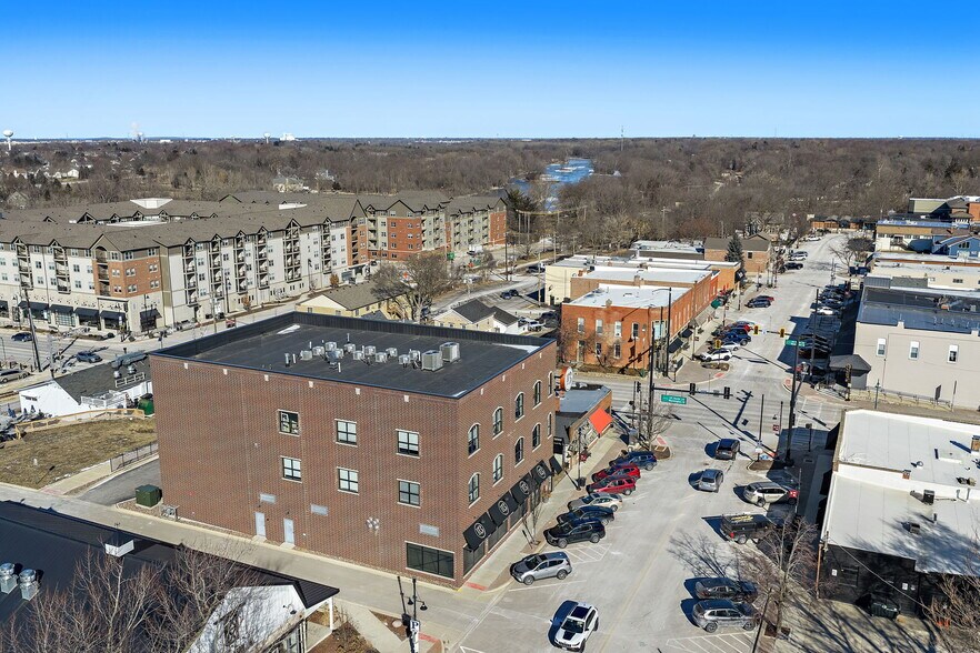 More Photos Of 113 Main St, Oswego Medical For Sale