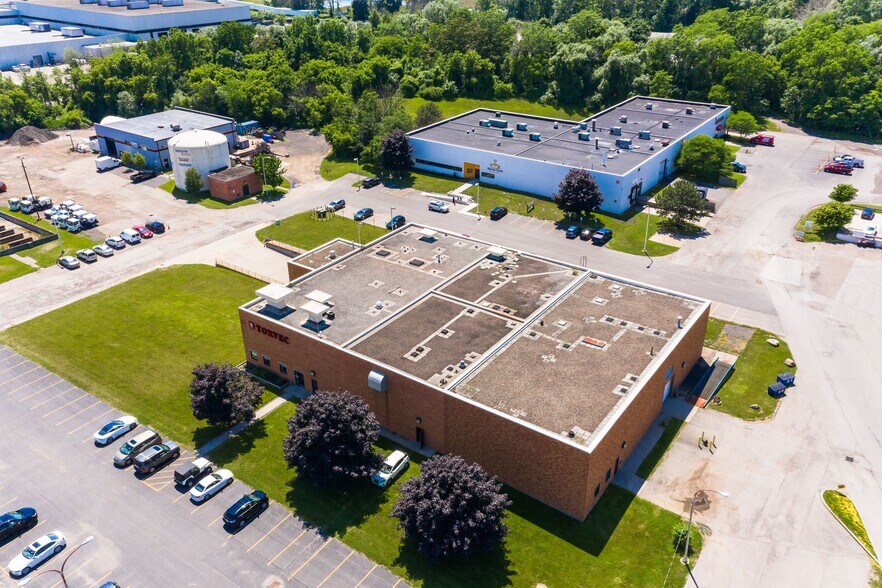 More Photos Of 1999 Mount Read Blvd, Rochester Manufacturing For Lease