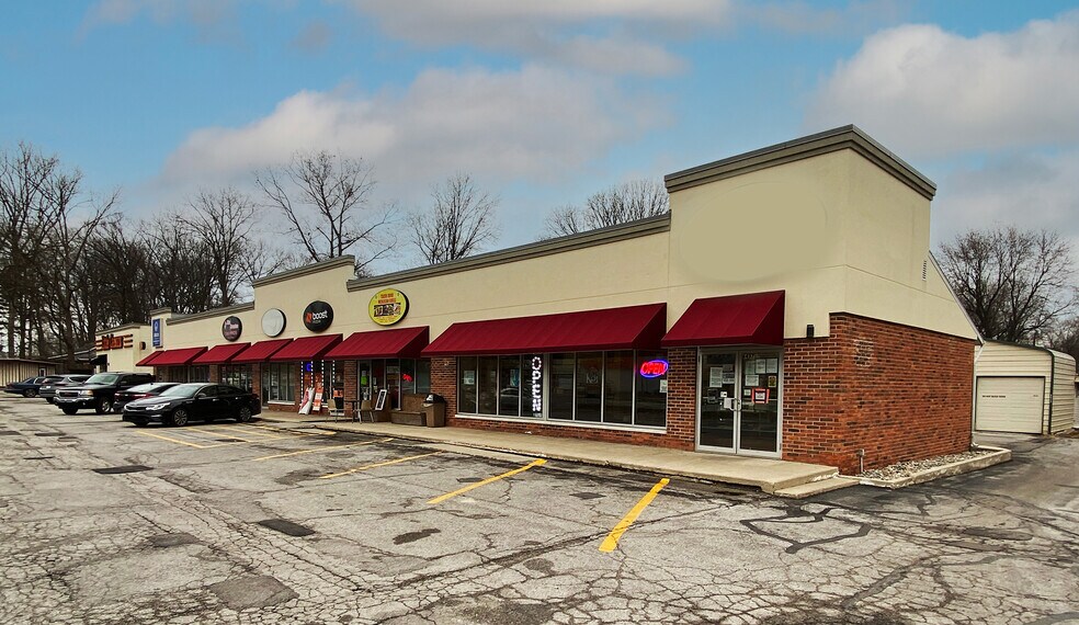 More Photos Of 6411-6441 Bluffton Rd, Fort Wayne General Retail For Sale
