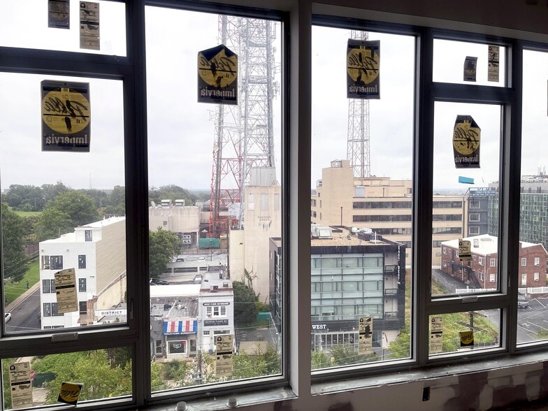 More Photos Of 4620 Wisconsin Ave NW, Washington Apartments For Sale