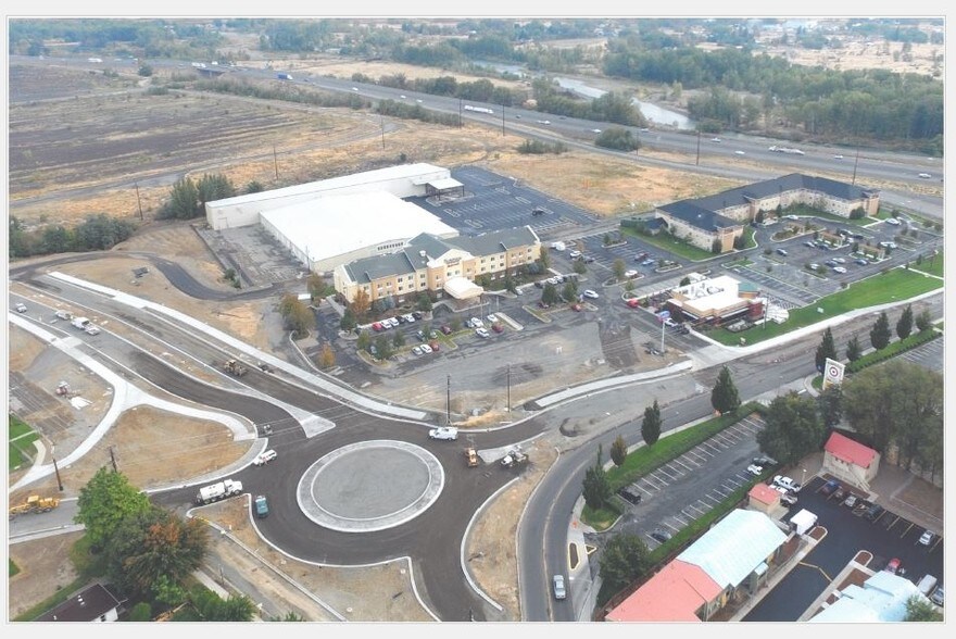 More Photos Of 1015 E Lincoln Ave, Yakima Manufacturing For Sale