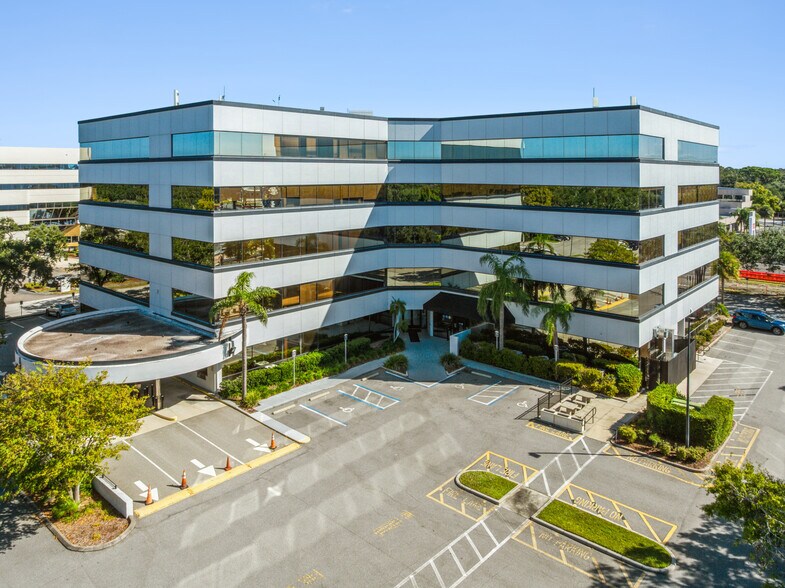 More Photos Of 28050 US Hwy 19 N, Clearwater Office For Lease