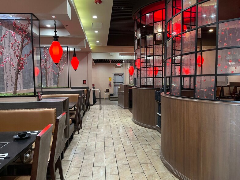 More Photos Of 1375 E Tropicana Ave, Las Vegas Restaurant For Lease