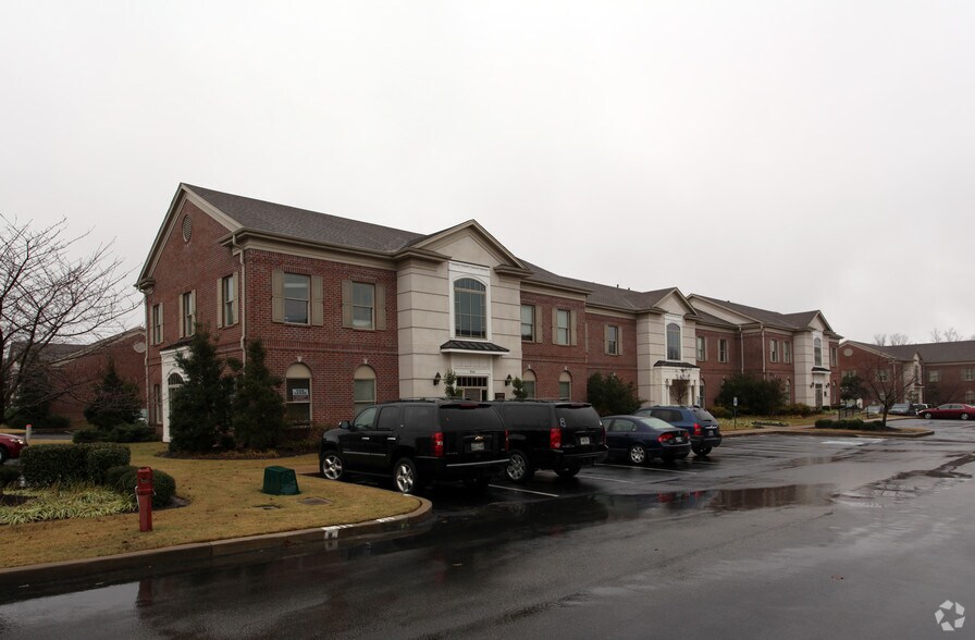 More Photos Of 9049-9063 Valley Crest Ln, Germantown Office For Lease