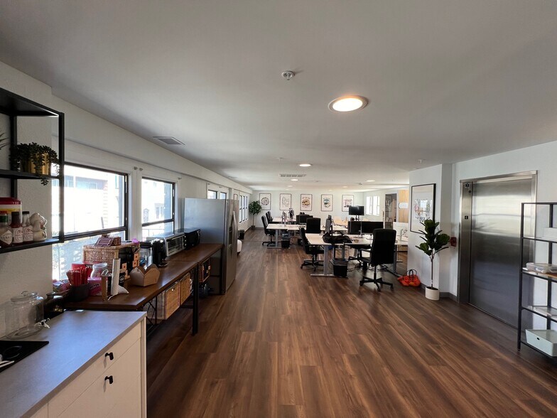 More Photos Of 1469 Pacific Ave, San Francisco Flex For Sale