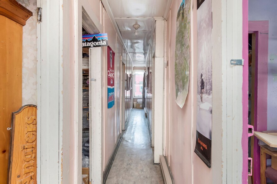 More Photos Of 307 Elk Ave, Crested Butte General Retail For Sale