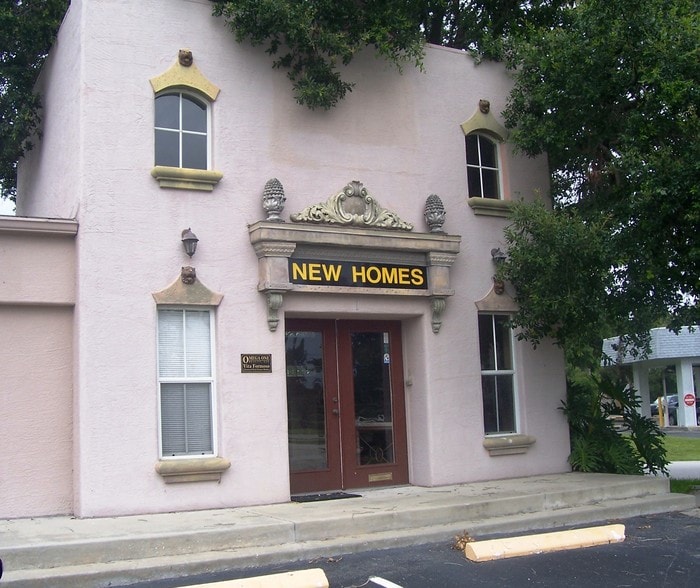 More Photos Of Charles R Beall Blvd, DeBary Office For Sale