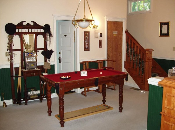 More Photos Of 815 Arrowhead Villa Dr, Crest Hotel For Sale