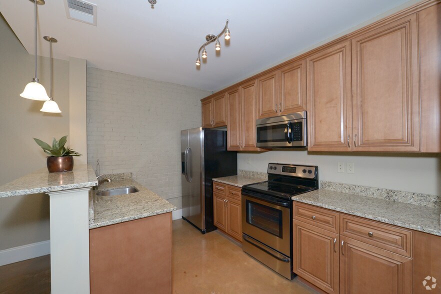 More Photos Of 12 Eagle St, Providence Apartments For Lease