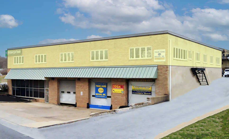 More Photos Of 100 Philadelphia Pike, Wilmington Light Distribution For Lease