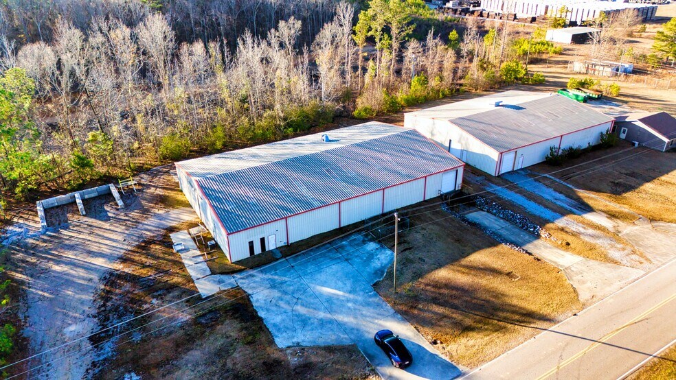 More Photos Of 90 Bama Ln, Clanton Warehouse For Sale