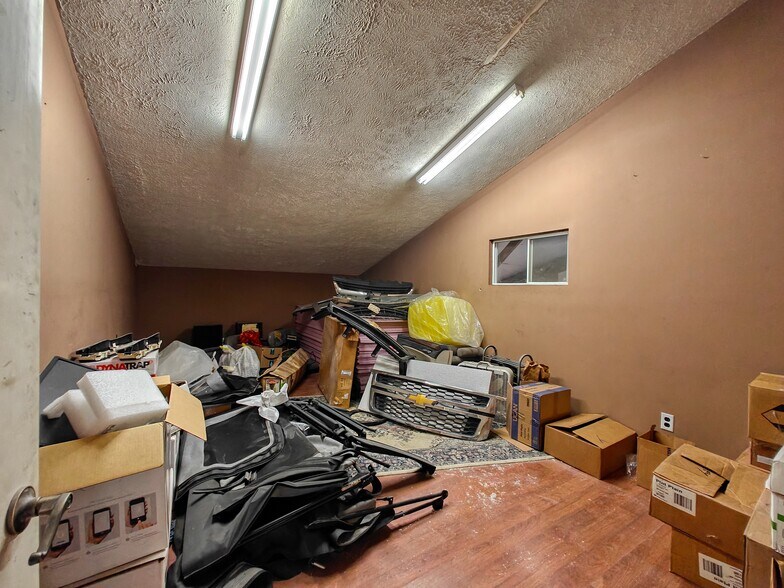 More Photos Of 3150 Highway 70 W, Camden Auto Salvage Facility For Sale