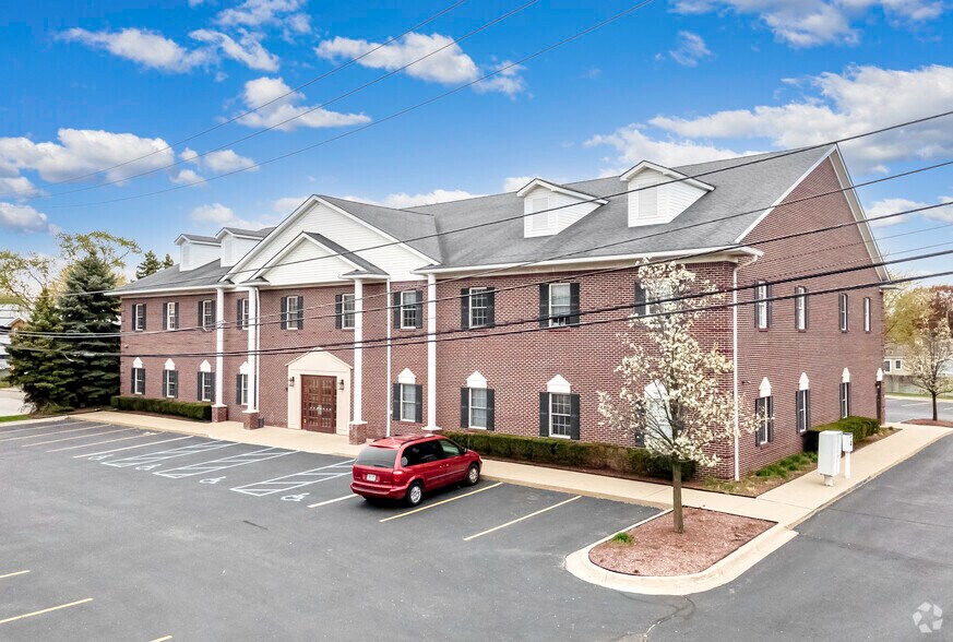 Primary Photo Of 8300 Hall Rd, Utica Office For Lease