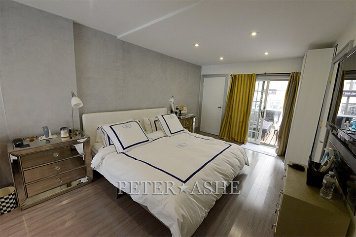 More Photos Of 53 E 64th St, New York Apartments For Sale