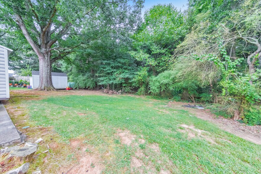 More Photos Of 2814 Briar Hill Ln SE, Conyers Multifamily For Sale