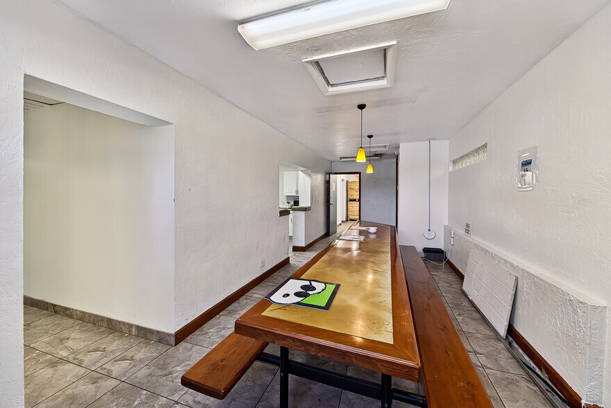 More Photos Of 936-940 NW 1st St, Fort Lauderdale Warehouse For Sale