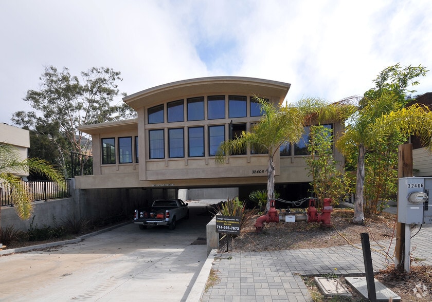 More Photos Of 32406 S Coast Hwy, Laguna Beach Medical For Lease