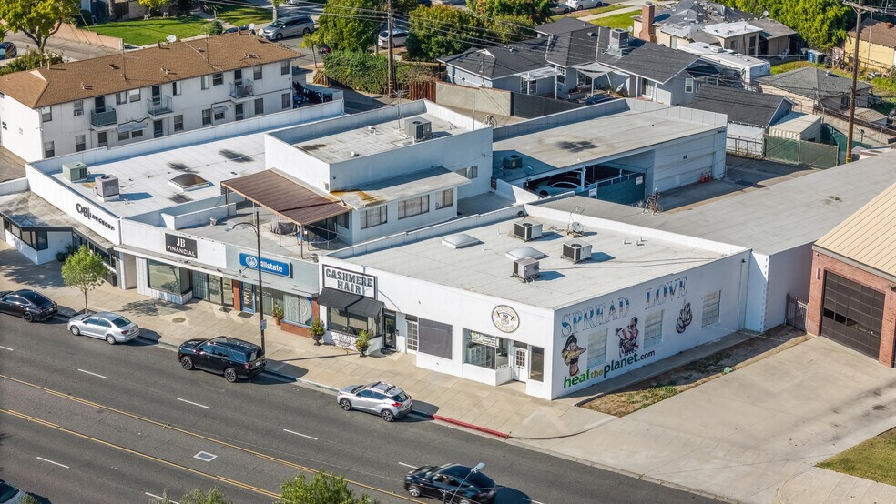 Primary Photo Of 2309 W Burbank Blvd, Burbank Storefront For Lease