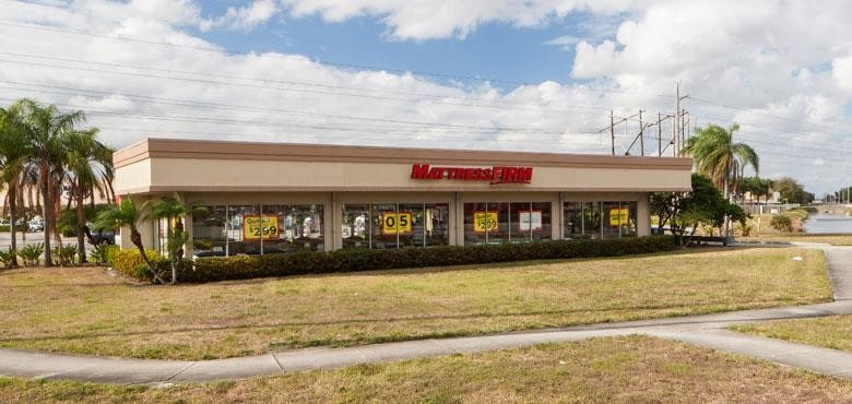 More Photos Of 10101-10501 Pines Blvd, Pembroke Pines Unknown For Lease