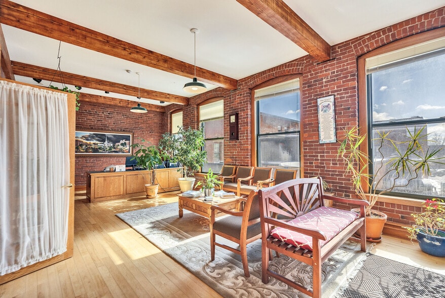 More Photos Of 16 Church St, Keene Office For Sale
