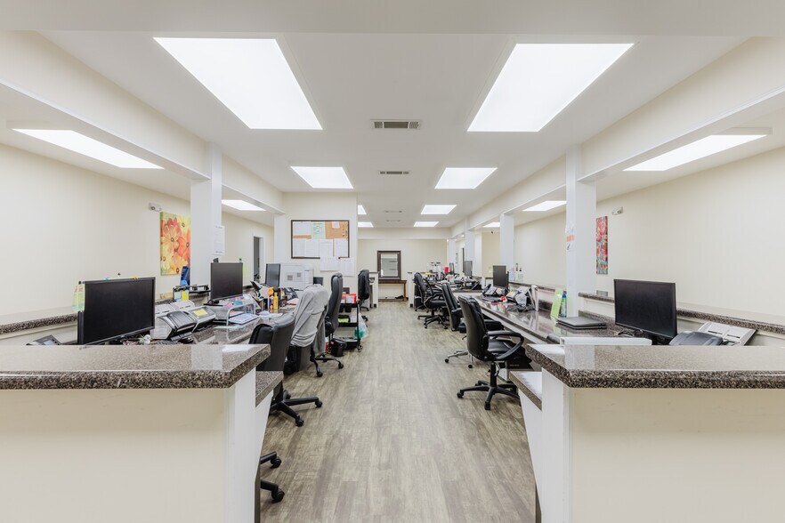 More Photos Of 412 E 4th Ave, Cordele Healthcare For Sale