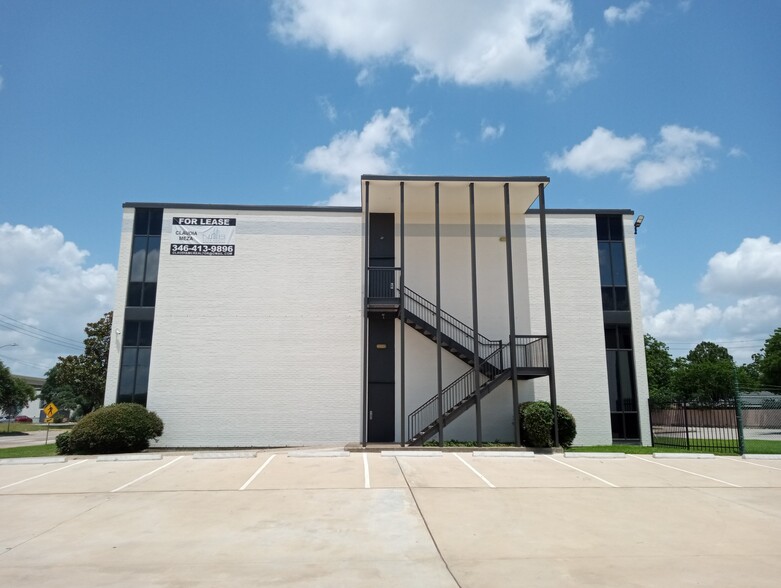 More Photos Of 7141 Office City Dr, Houston Unknown For Lease