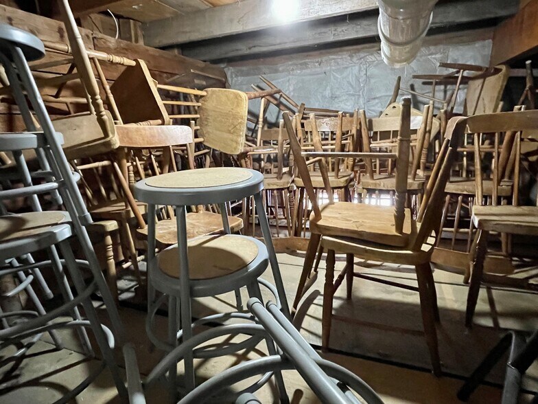 More Photos Of 12 Church Rd, Readfield Flex For Sale