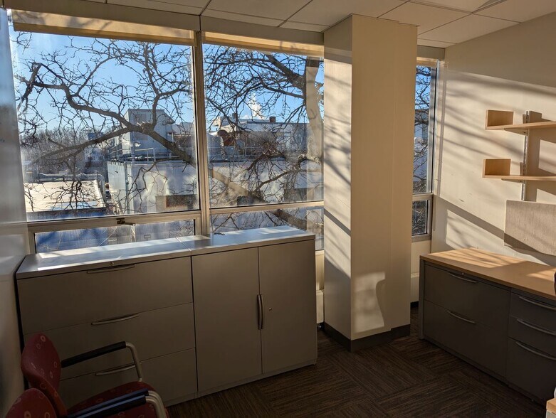More Photos Of 185 Alewife Brook Pky, Cambridge Office For Lease