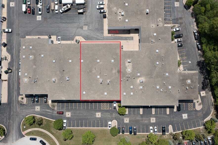 More Photos Of 1585 Beverly Ct, Aurora Warehouse For Sale