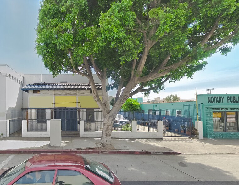More Photos Of 2440 Daly St, Los Angeles Storefront For Sale