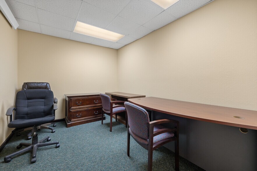 More Photos Of 601 West Blvd, Rapid City Office For Lease