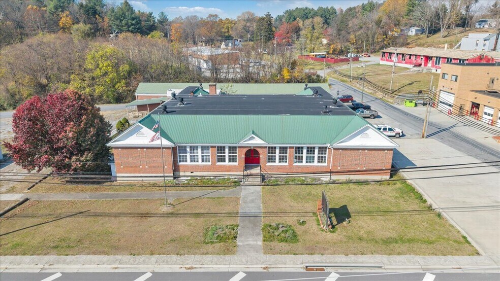 More Photos Of 5383 Lee Hwy, Troutville Freestanding For Sale