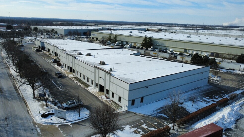 More Photos Of 1601-1627 Rock Creek Blvd, Joliet Distribution For Lease