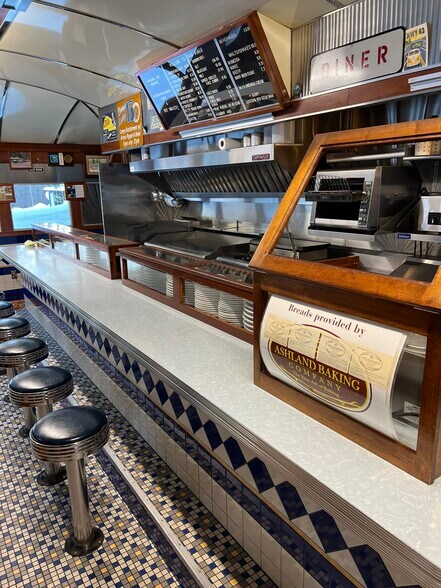 More Photos Of 14385 County Highway H, Delta Restaurant For Sale