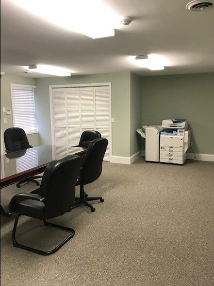 More Photos Of 566 Peachtree Pky, Cumming Office For Lease