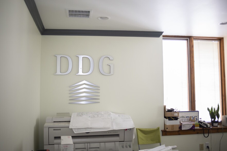 More Photos Of 110 E State St, Kennett Square Storefront Retail Office For Lease