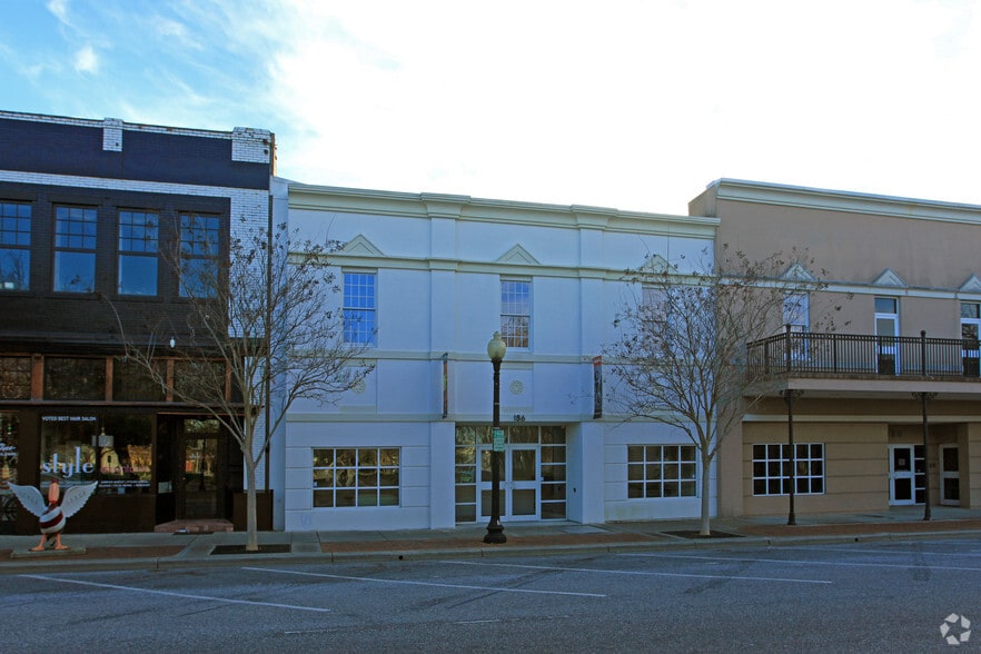 More Photos Of 186 N Palafox St, Pensacola Office For Lease