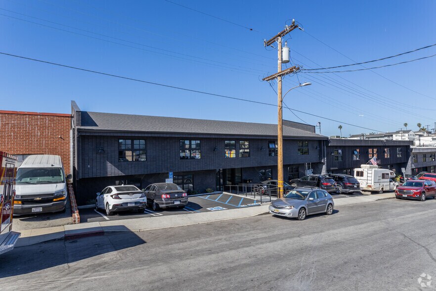 More Photos Of 113-117 Sierra St, El Segundo Loft Creative Space For Lease