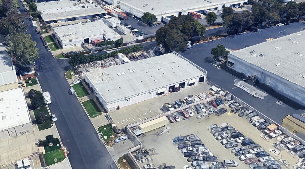 More Photos Of 23588 Connecticut St, Hayward Warehouse For Lease