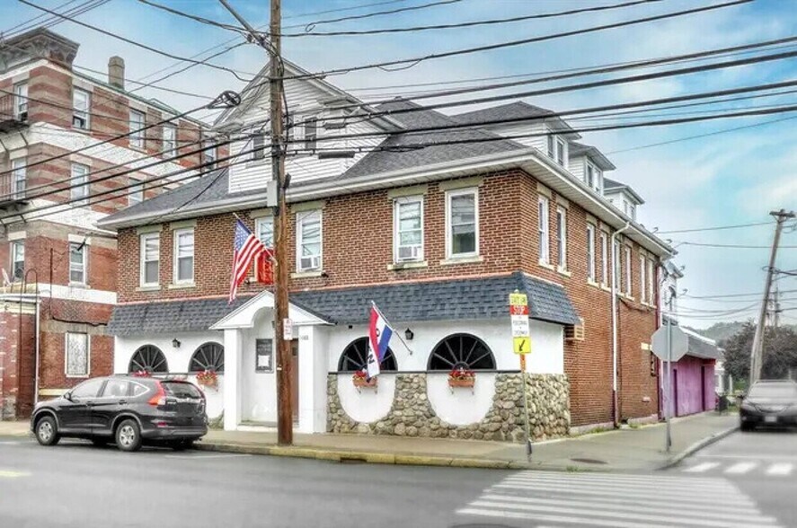 More Photos Of 1086 Washington St, Norwood Apartments For Sale