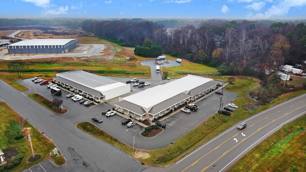 More Photos Of 1990 Woodridge Park Rd, Greenville Research And Development For Lease